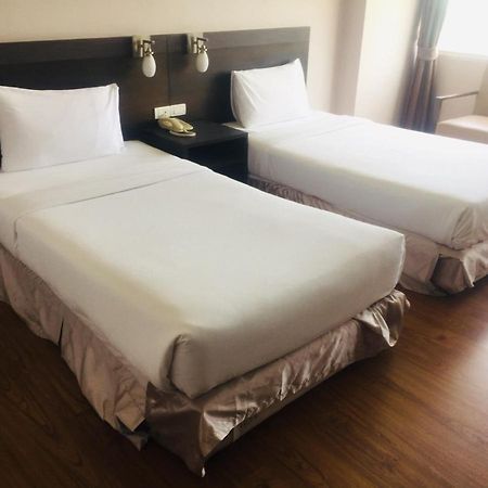Sinkiat Buri Hotel Satun Exterior foto